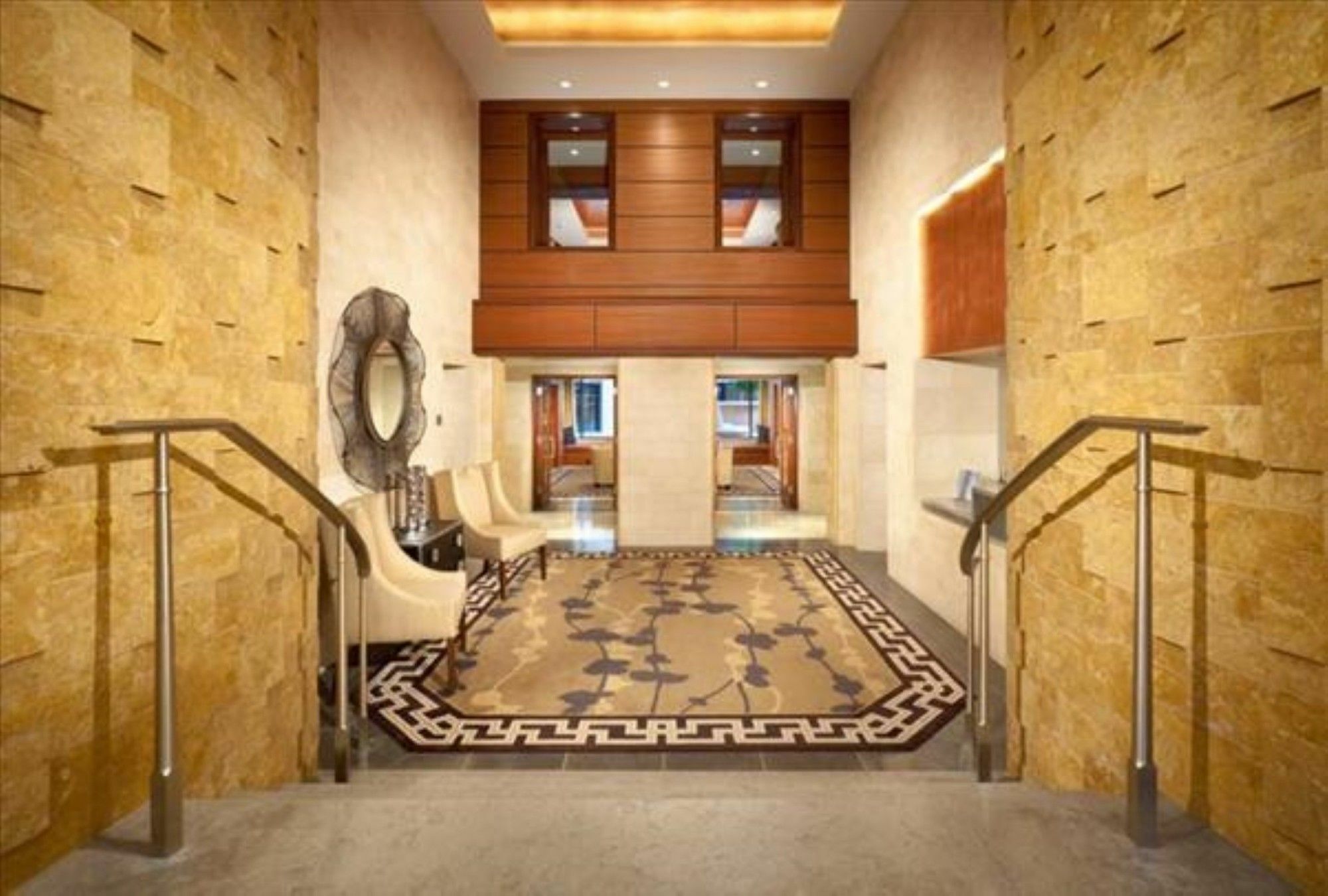 Global Luxury Suites At The Convention Center Washington Exterior photo