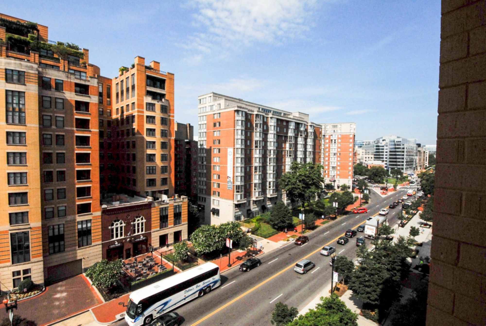 Global Luxury Suites At The Convention Center Washington Exterior photo